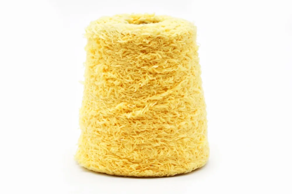 EYPP04000-40 4NM Polyester Eyelash Yarn
