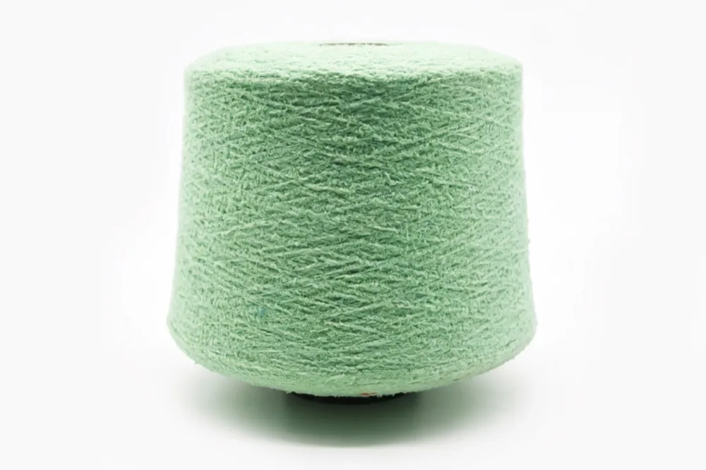 EYPP09000-10G 9NM Recycled Polyester Eyelash Yarn