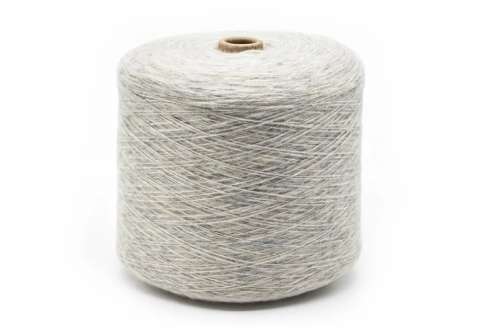 LRAN05510-01G 5.5NM Recycled Polyester/Acrylic/Nylon/Wool Brushed Yarn
