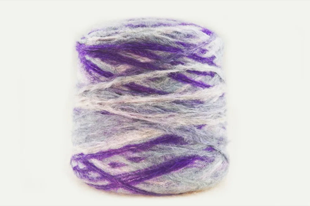 LSAN01724-21 1.7NM Acrylic/Nylon Spun-Dyed Brushed Yarn